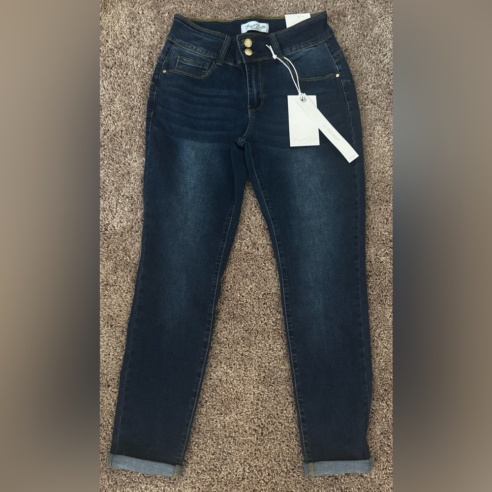 High-Rise Skinny Jeans — Dark Blue Wash